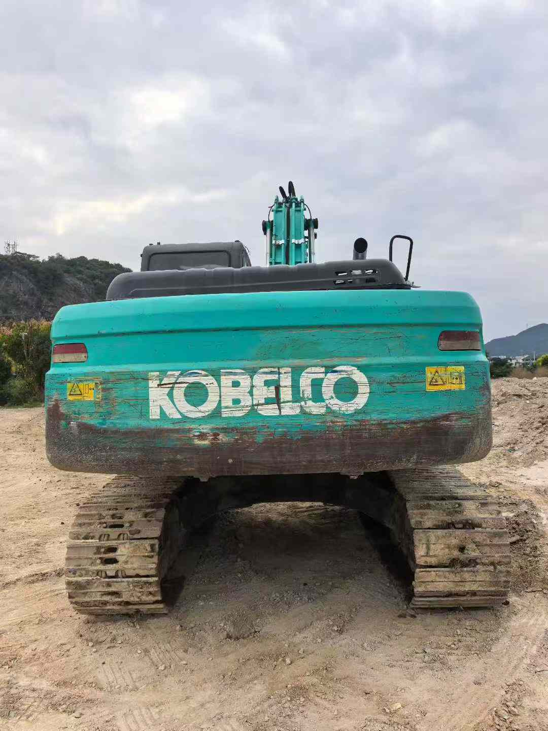Buy Kobelco SK200 Used Excavator / 6 Used Kobelco SK200 Excavator 2016 Model / 6
