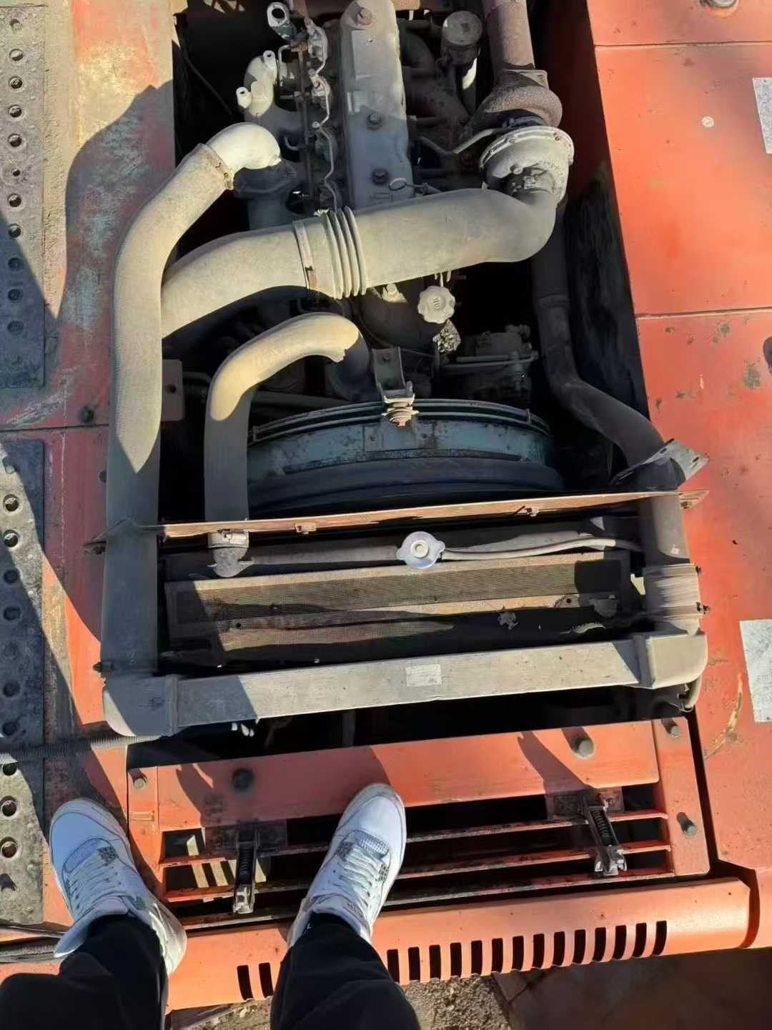 Buy Hitachi ZAXIS200 Used Excavator / 9 Used Hitachi ZAXIS200 Excavator 2016 Model / 9