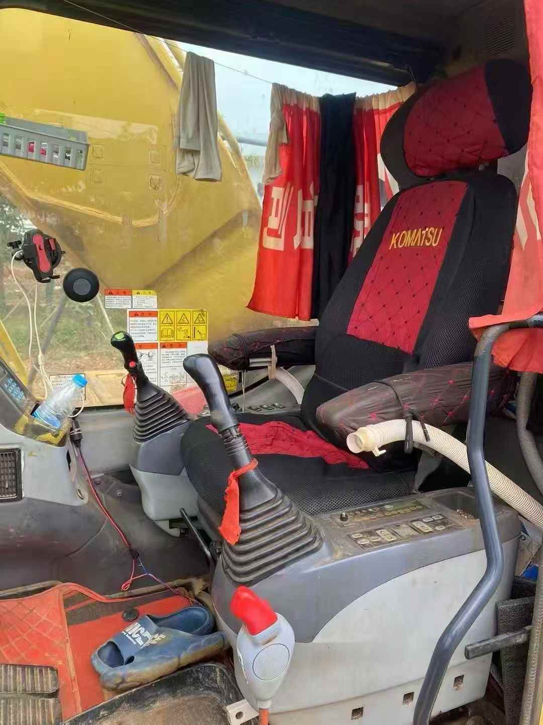 Buy Komatsu PC70-7 Used Excavator / 7 Used Komatsu PC70-7 Excavator 2016 Model / 7