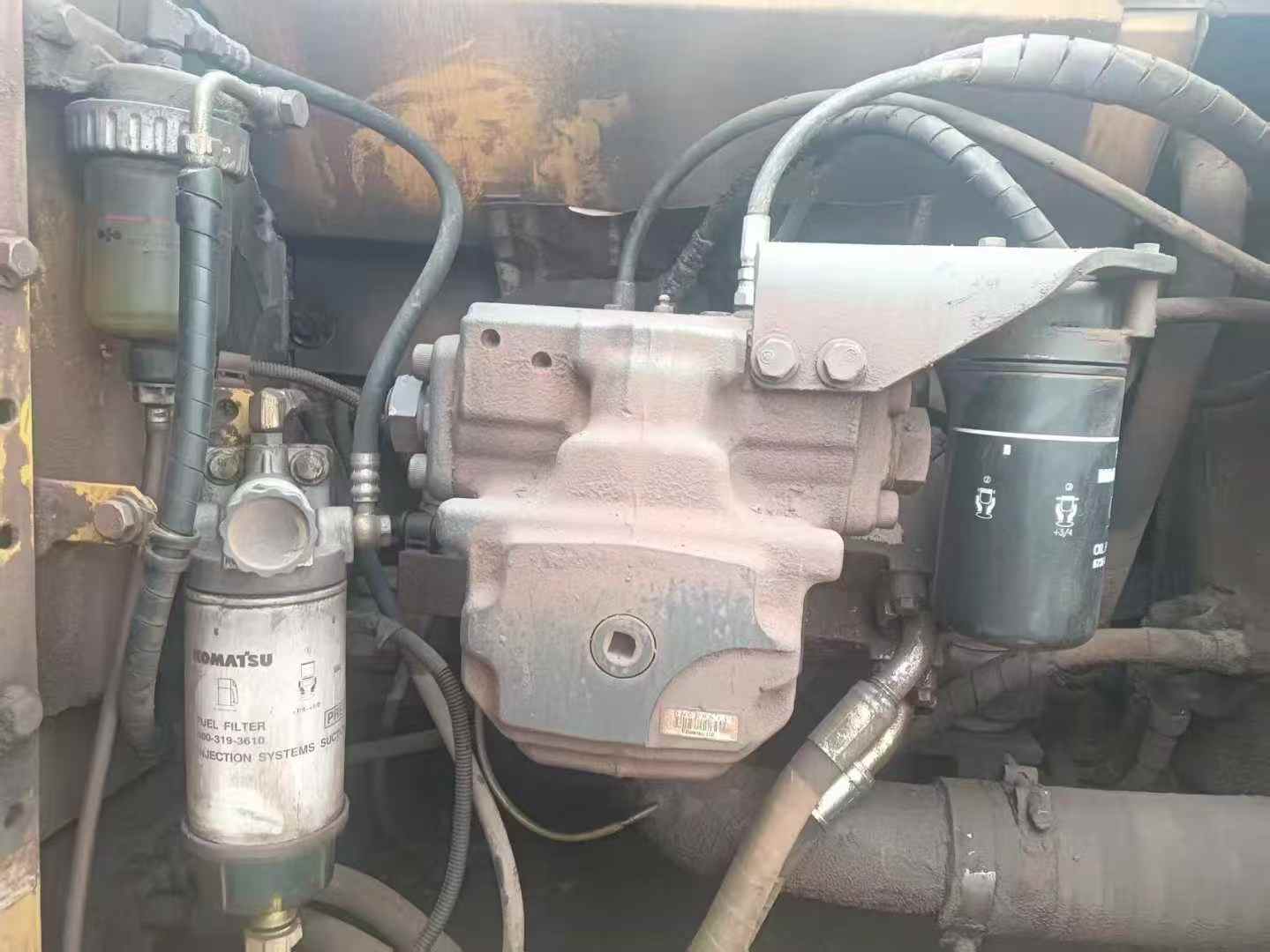 Buy Komatsu PC220-8 Used Excavator / 4 Used Komatsu PC220-8 Excavator 2016 Model / 4