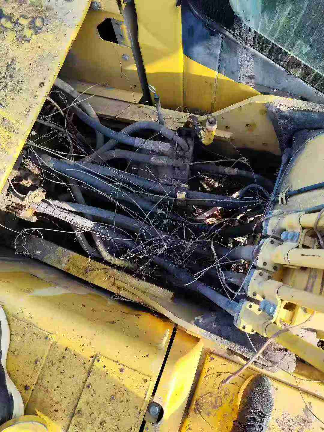 Buy Komatsu PC200 Used Excavator / 8 Used Komatsu PC200 Excavator 2016 Model / 8