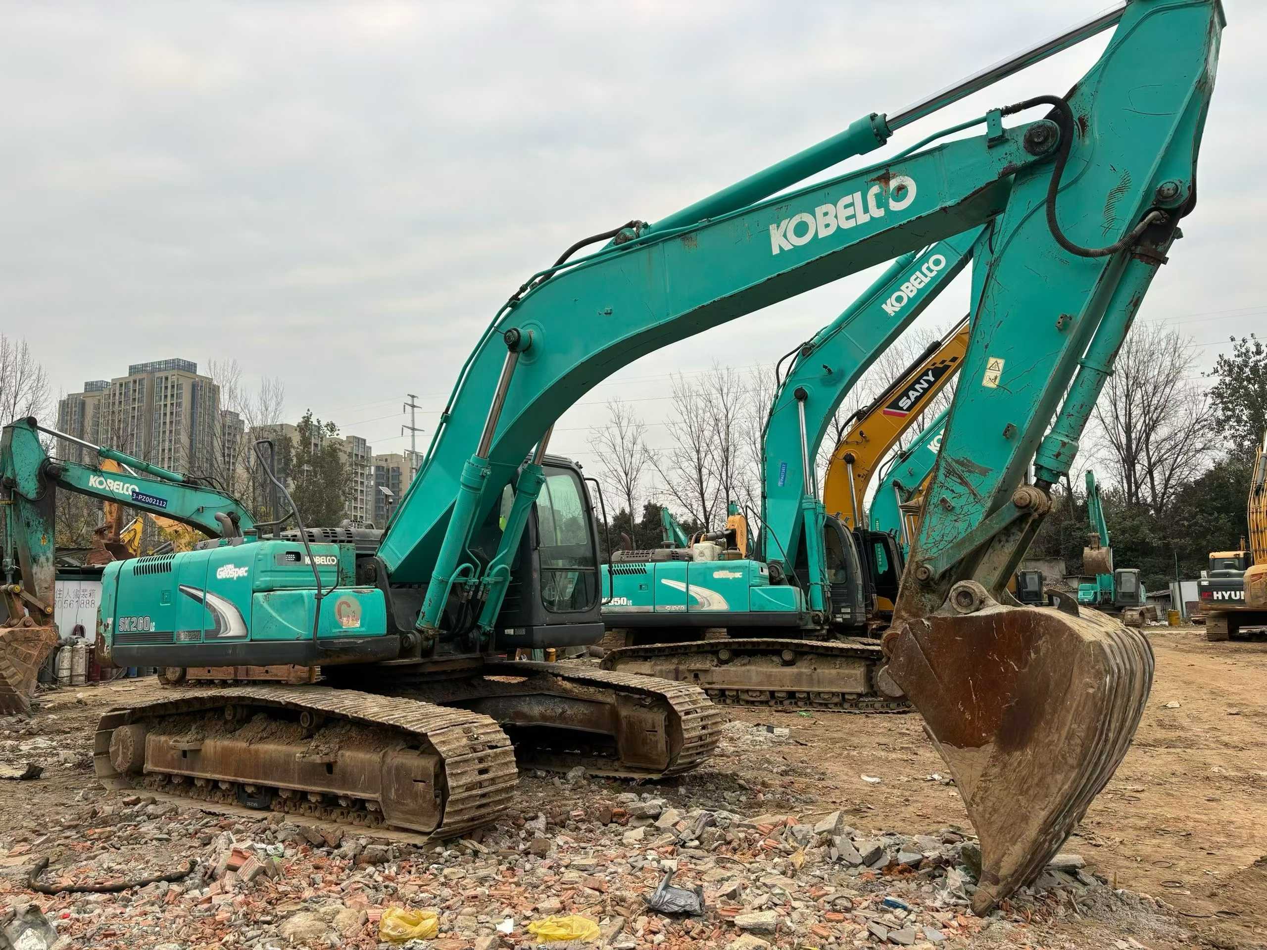 Buy Kobelco SK60 Used Excavator / 4 Used Kobelco SK60 Excavator 2016 Model / 4