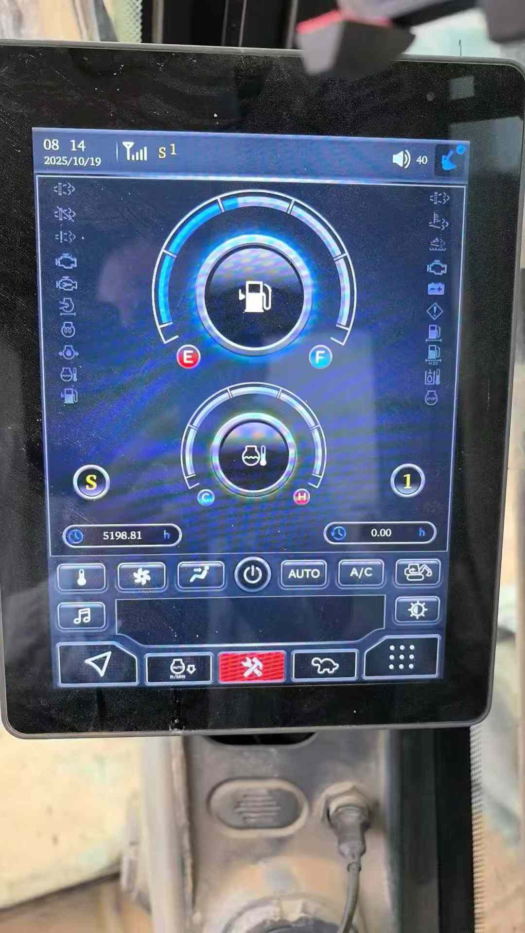 Buy Sany SY215W Used Excavator / 4 Used Sany SY215W Excavator 2022 Model / 4