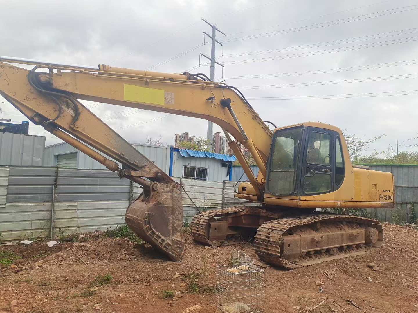 Buy Komatsu PC200-6E Used Excavator / 8 Used Komatsu PC200-6E Excavator 2016 Model / 8