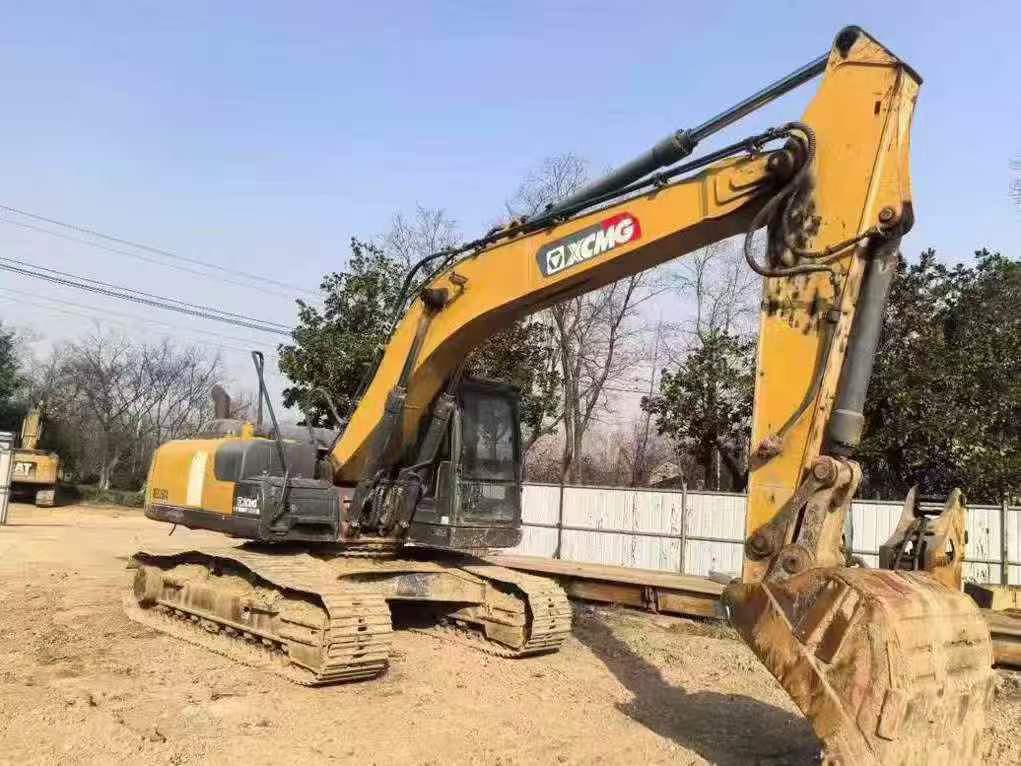 Buy XCMG XE215 Used Excavator / 9 Used XCMG XE215 Excavator 2016 Model / 9