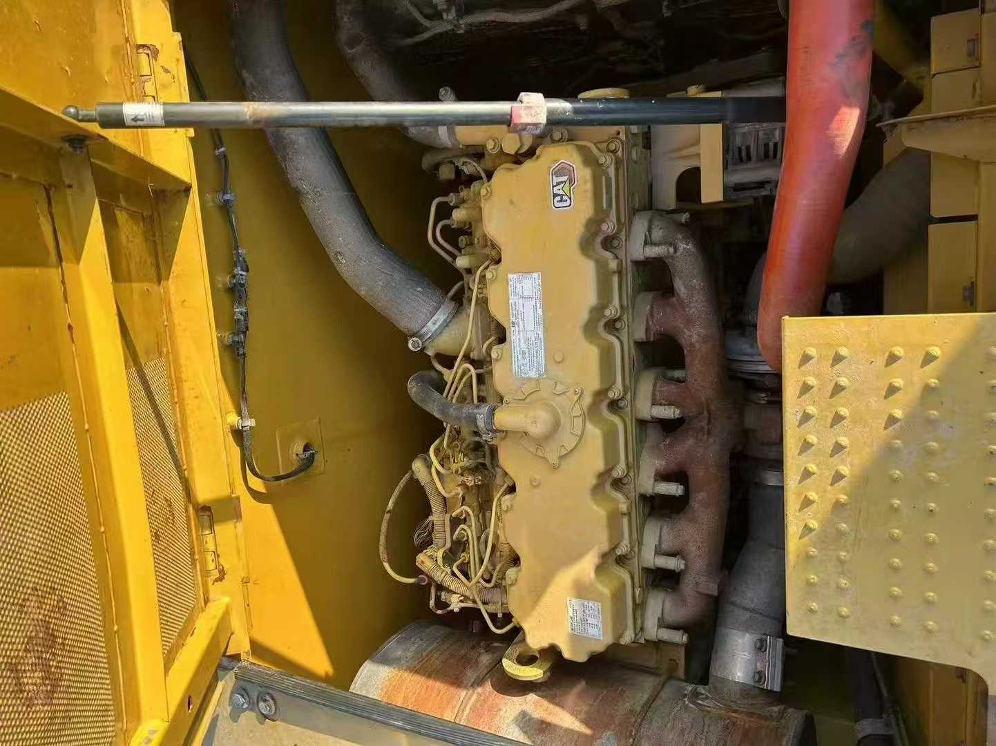 Buy Caterpillar 323 Used Excavator / 9 Used Caterpillar 323 Excavator 2020 Model / 9