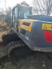Buy Volvo EW210C Used Excavator / 4 Used Volvo EW210C Excavator 2019 Model / 4