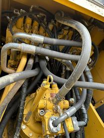 Buy Caterpillar 320D Used Excavator / 6 Used Caterpillar 320D Excavator 2016 Model / 6