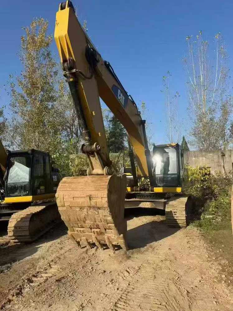 Used Caterpillar 326DL Excavator 2018 Model / 8