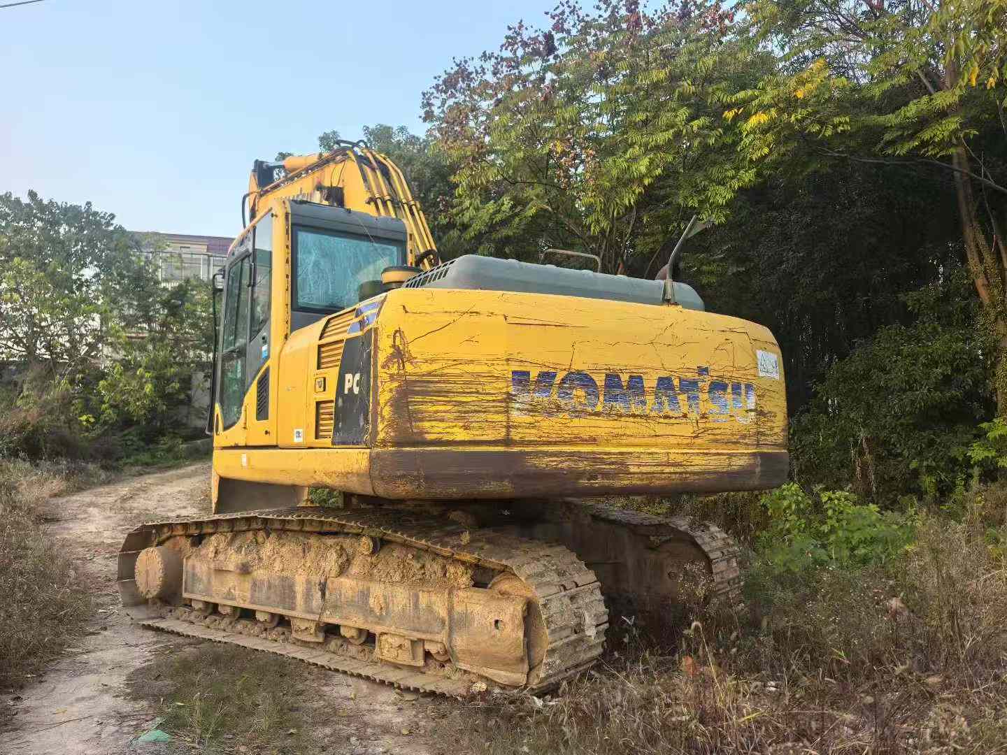 Buy Komatsu PC200-8 Used Excavator / 1