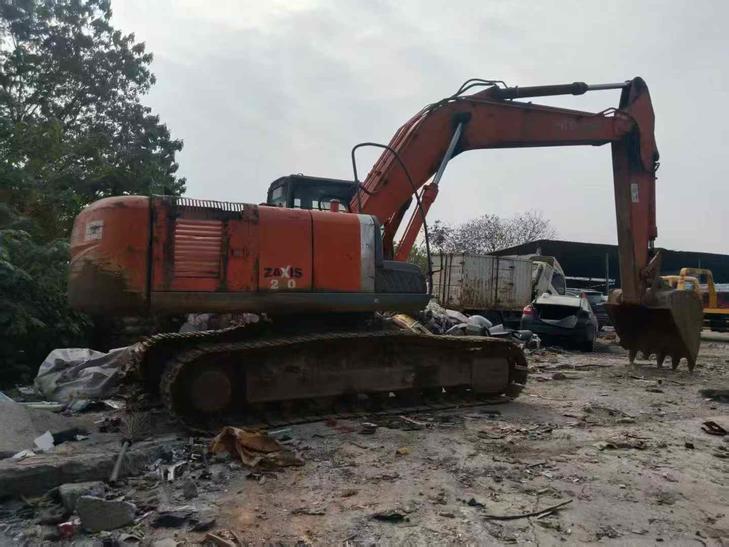 Buy Hitachi ZX240-3 Used Excavator / 1