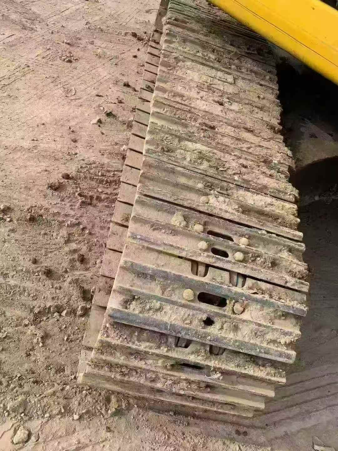 Used Komatsu PC220-8 Excavator 2020 Model / 8