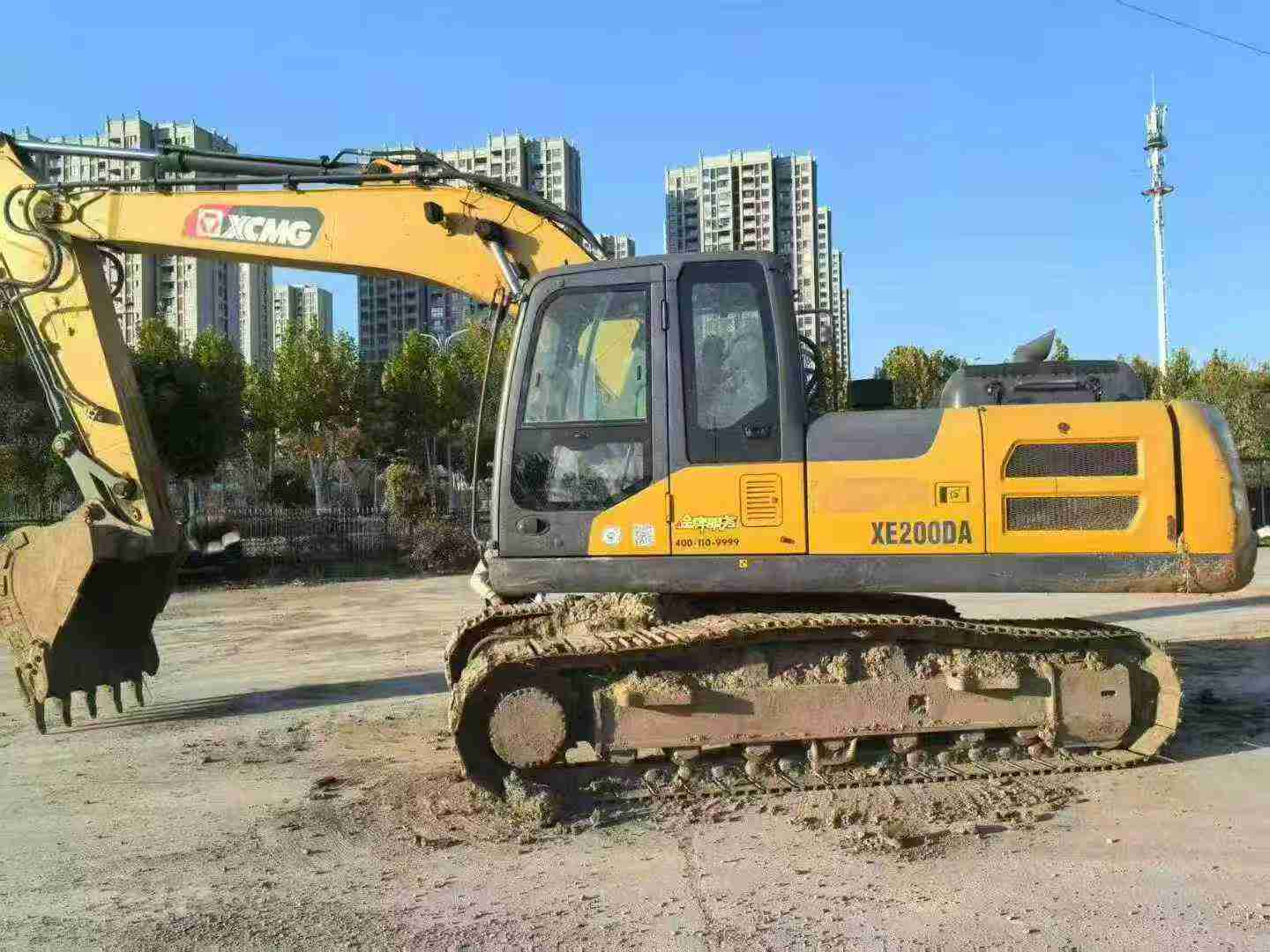 Buy XCMG LW200 Used Excavator / 3 Used XCMG LW200 Excavator 2022 Model / 3