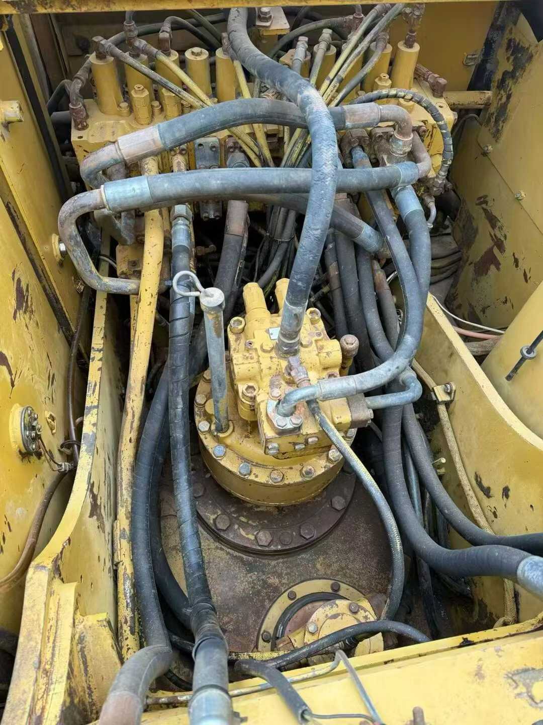 Buy Caterpillar 320C Used Excavator / 7 Used Caterpillar 320C Excavator 2016 Model / 7