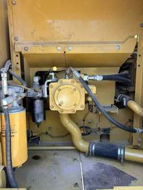 Buy Caterpillar 323 Used Excavator / 8 Used Caterpillar 323 Excavator 2018 Model / 8