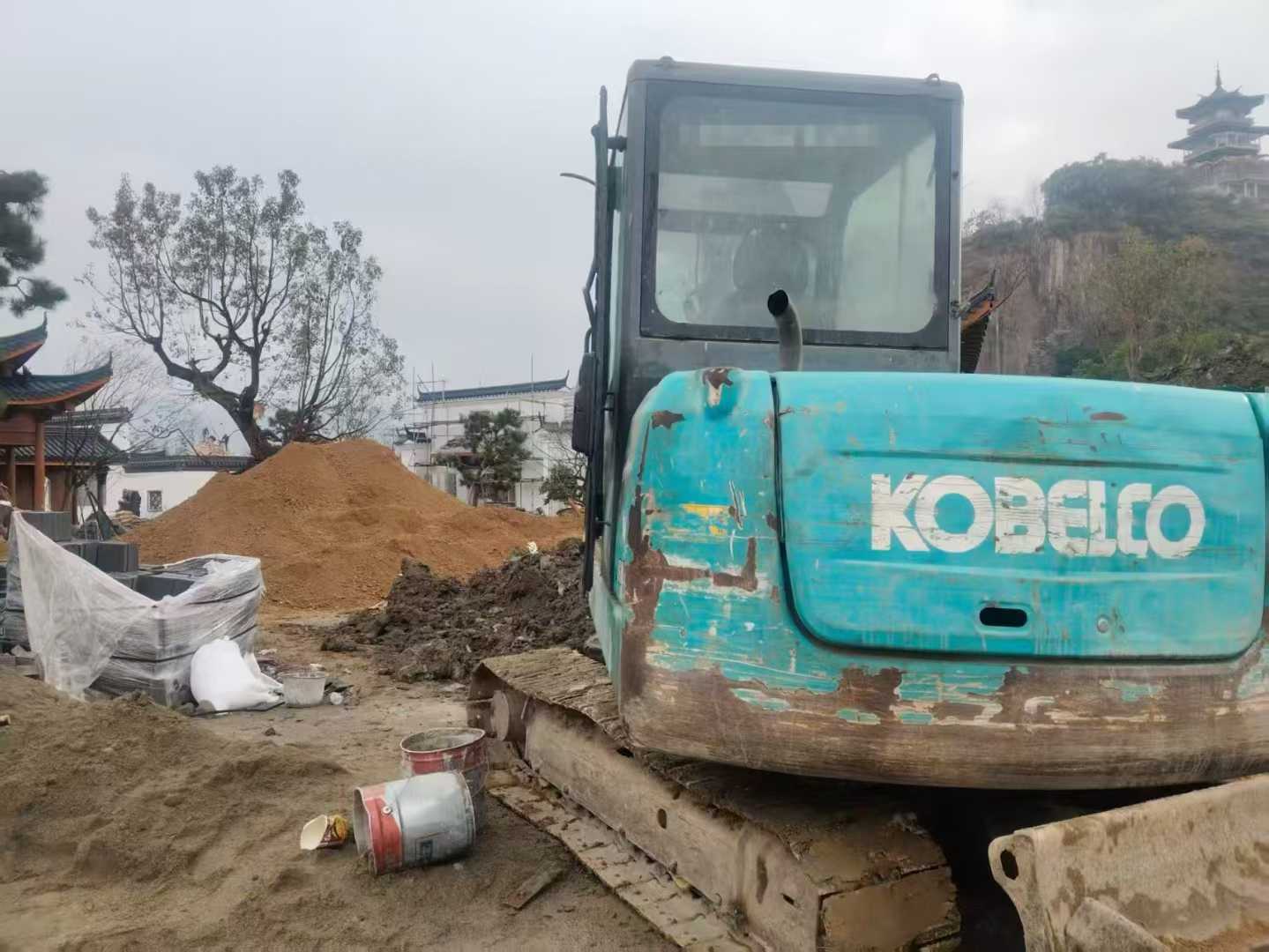 Buy Kobelco SK60 Used Excavator / 2 Used Kobelco SK60 Excavator 2016 Model / 2