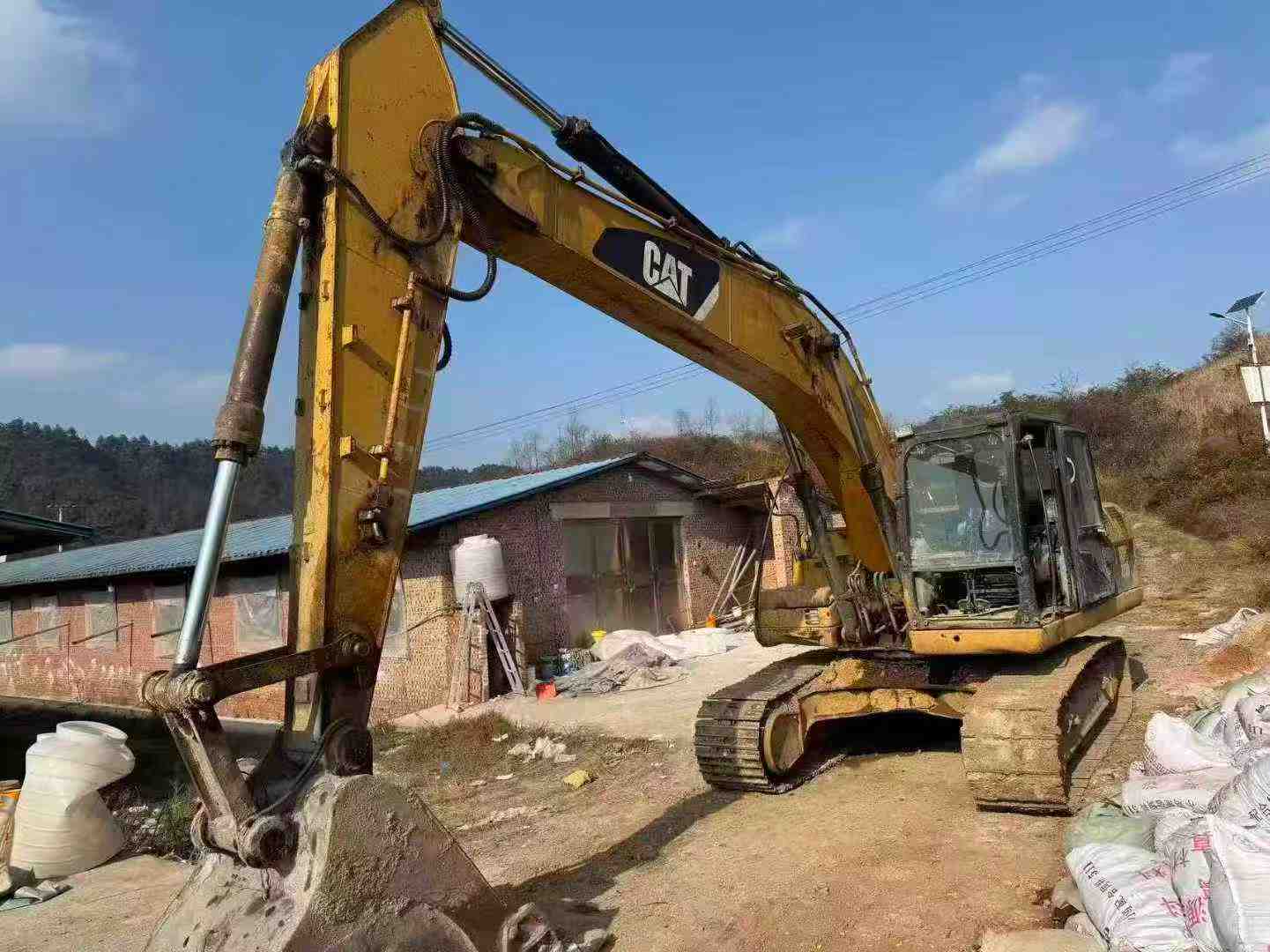 Buy Caterpillar CT20 Used Excavator / 6 Used Caterpillar CT20 Excavator 2016 Model / 6