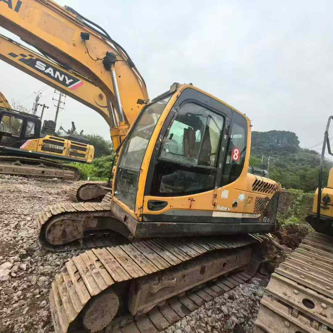 Buy Hyundai R150W-9 Used Excavator / 5 Used Hyundai R150W-9 Excavator 2014 Model / 5