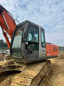 Buy Hitachi ZAXIS200 Used Excavator / 3 Used Hitachi ZAXIS200 Excavator 2016 Model / 3