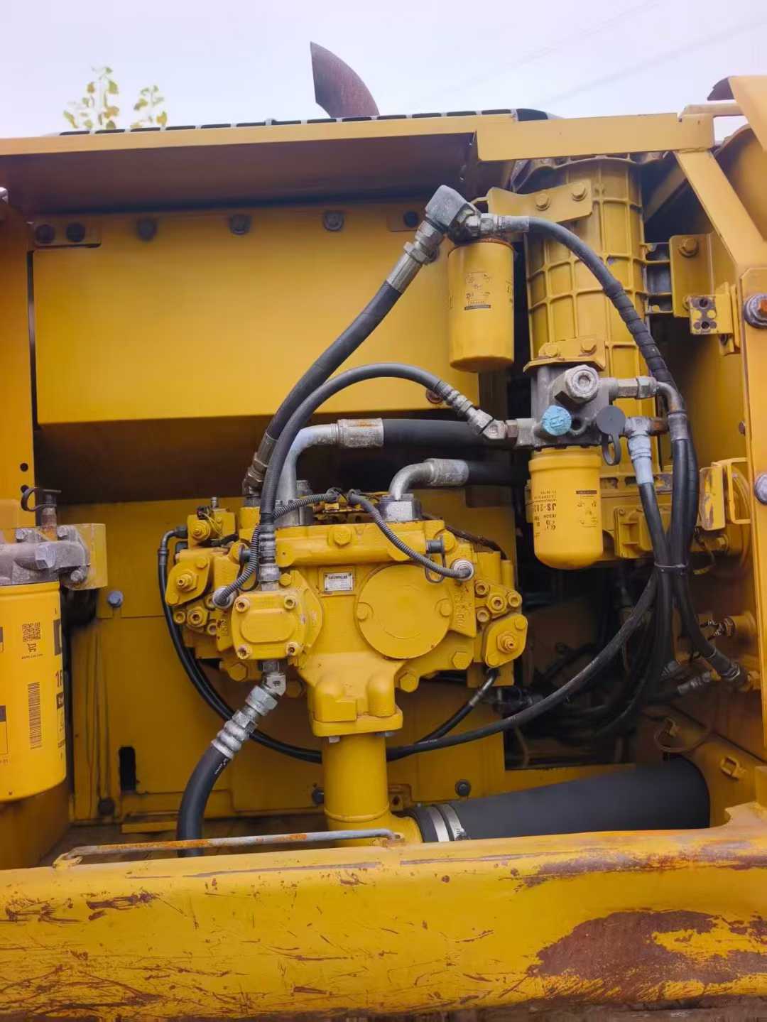 Buy Caterpillar 320D Used Excavator / 4 Used Caterpillar 320D Excavator 2011 Model / 4