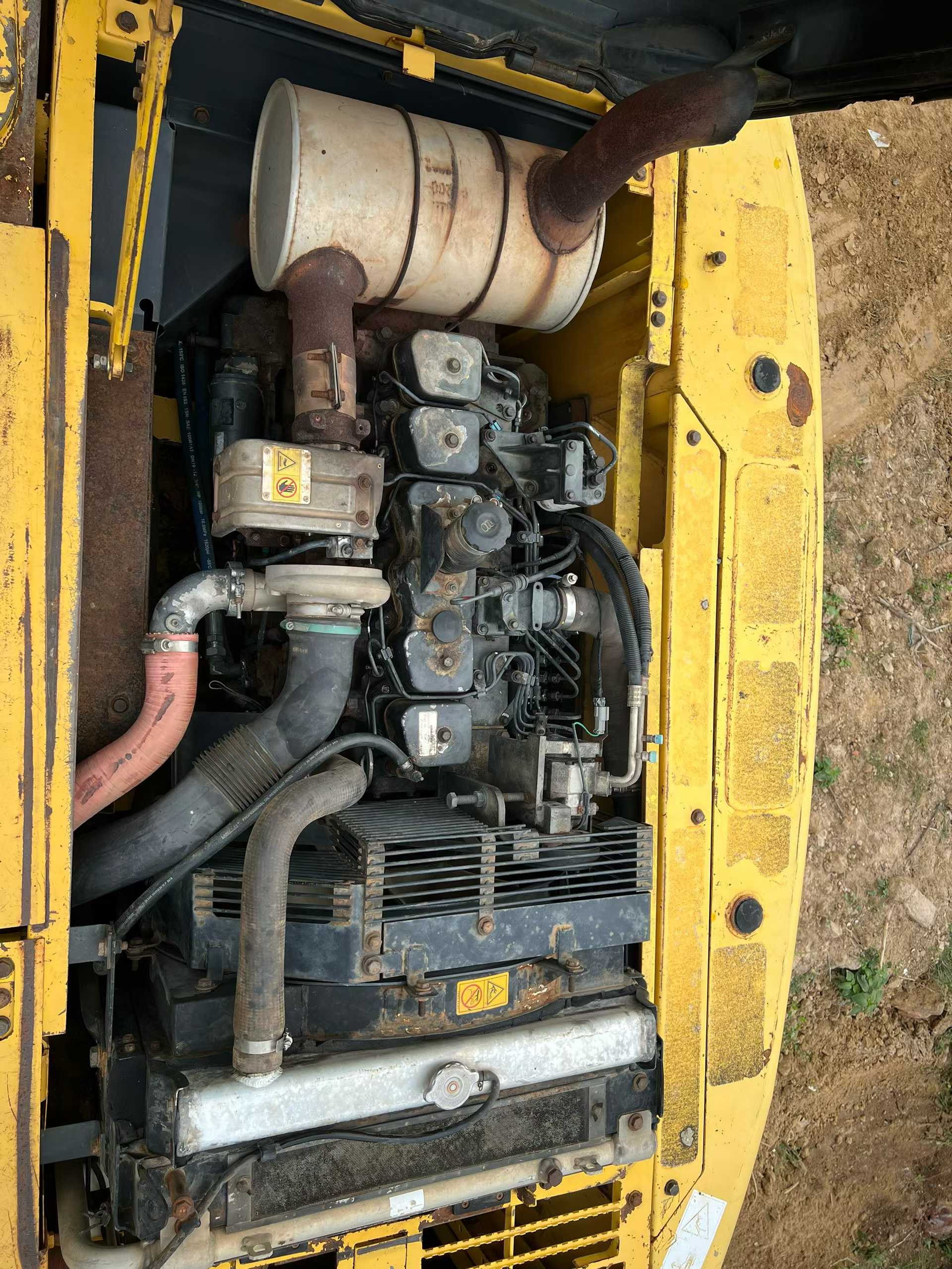 Used Komatsu PW200-7 Excavator 2016 Model / 7