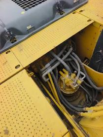 Buy Caterpillar 320D Used Excavator / 6 Used Caterpillar 320D Excavator 2011 Model / 6