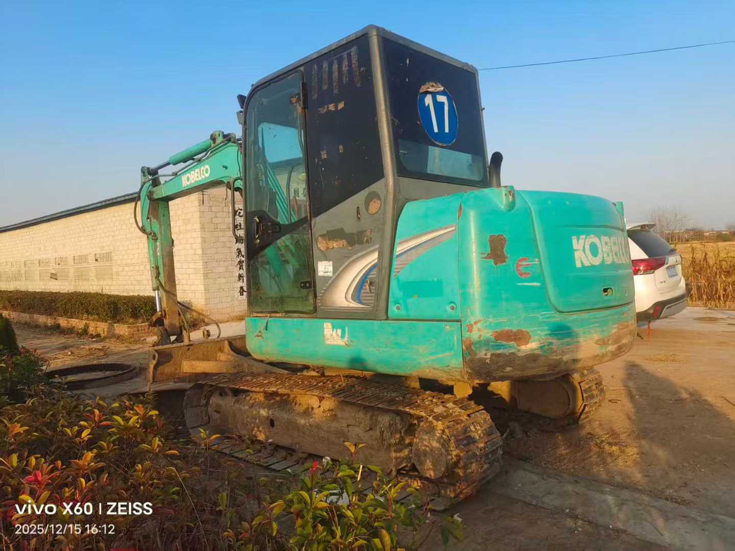 Buy Kobelco SK60 Used Excavator / 1