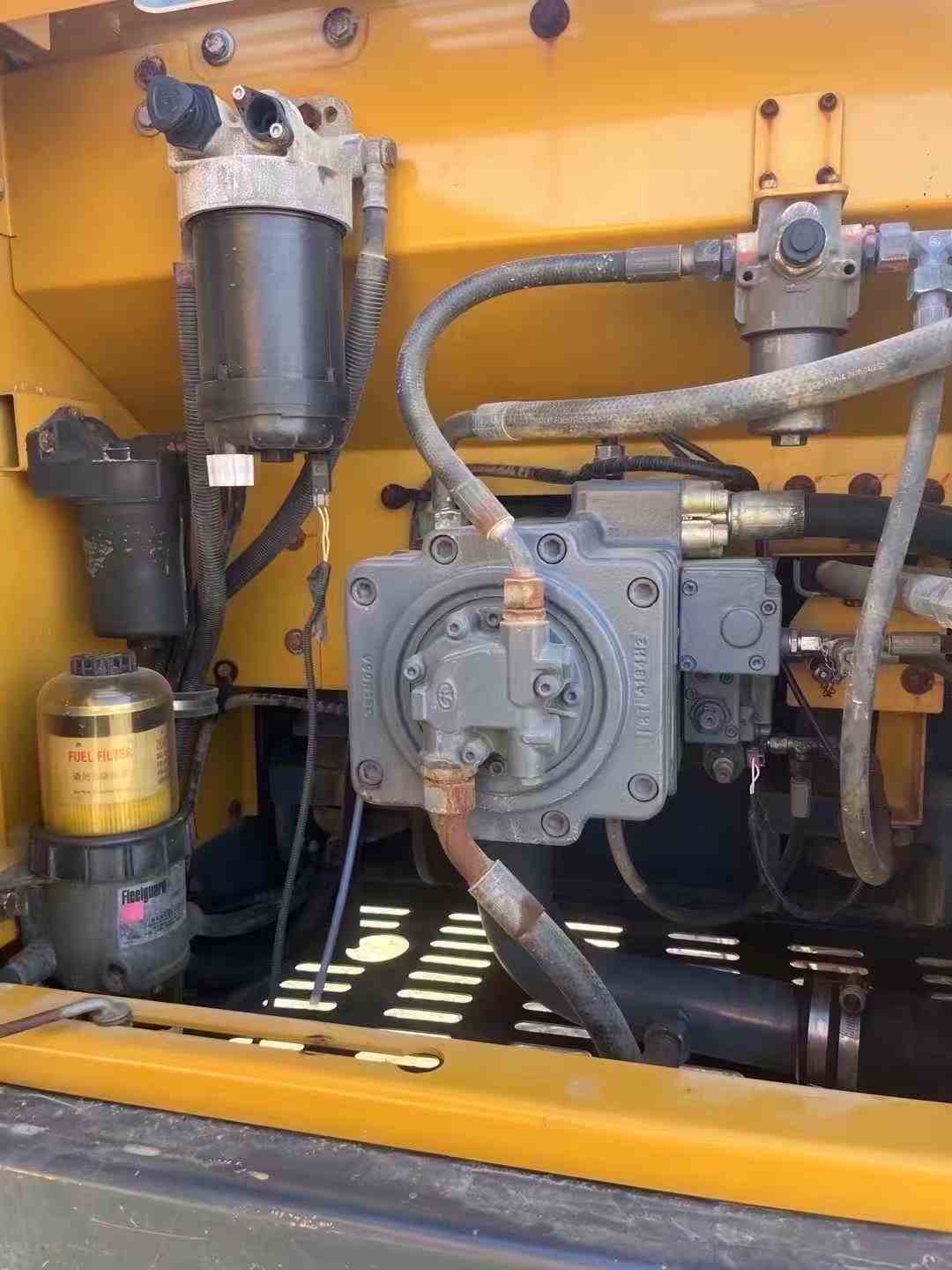 Used XCMG LW200 Excavator 2020 Model / 4