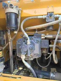 Buy XCMG LW200 Used Excavator / 5 Used XCMG LW200 Excavator 2022 Model / 5