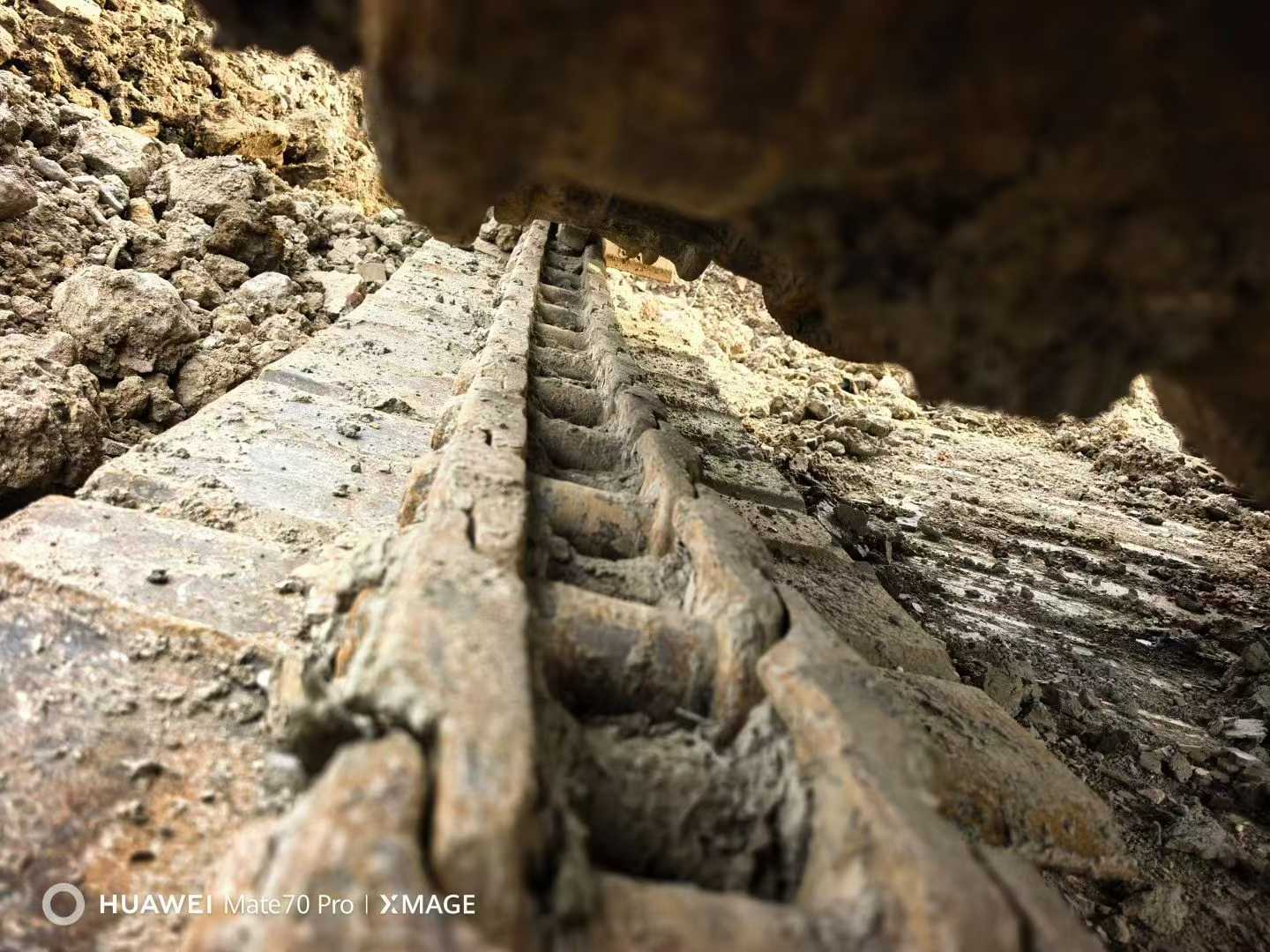 Buy Kobelco SK200-8 Used Excavator / 6 Used Kobelco SK200-8 Excavator 2016 Model / 6