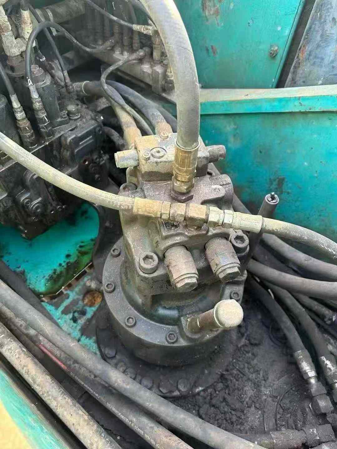 Buy Kobelco SK200-8 Used Excavator / 4 Used Kobelco SK200-8 Excavator 2016 Model / 4