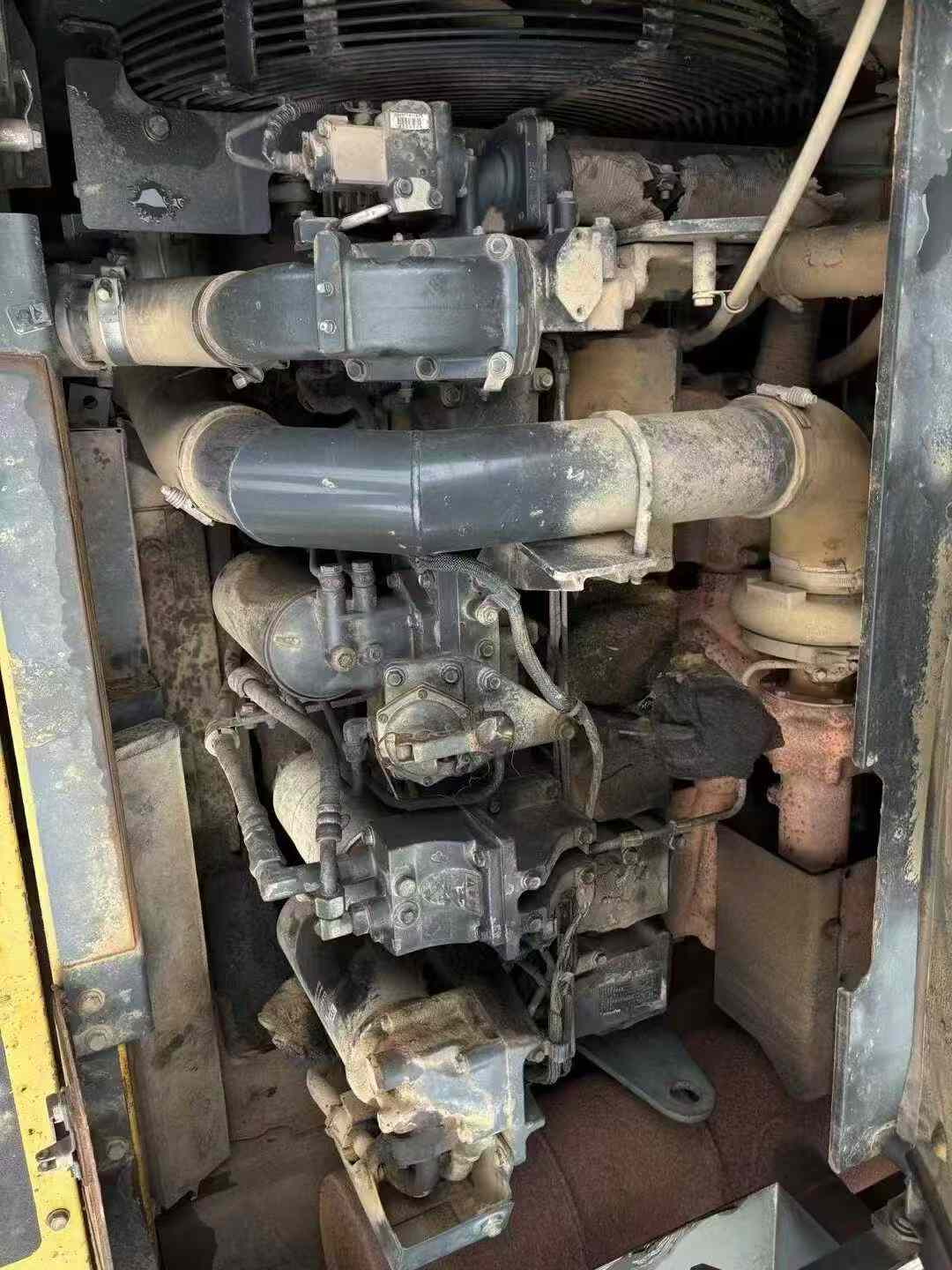 Buy Komatsu PC450-8 Used Excavator / 4 Used Komatsu PC450-8 Excavator 2014 Model / 4