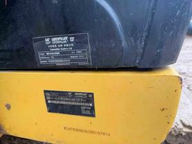 Buy Caterpillar 320D Used Excavator / 8 Used Caterpillar 320D Excavator 2017 Model / 8