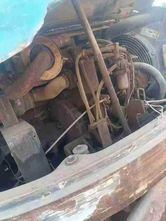 Buy Kobelco SK60 Used Excavator / 1