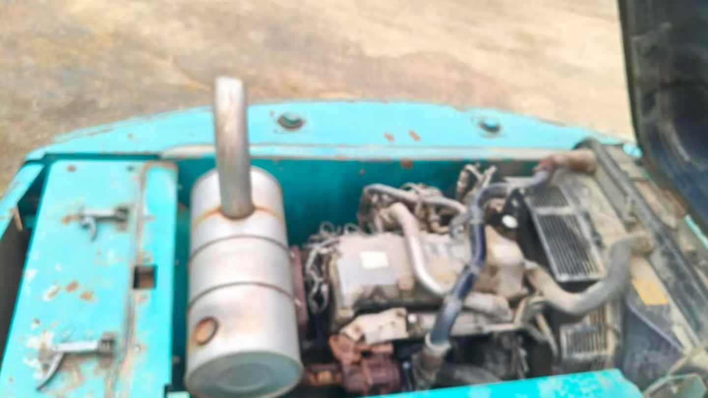 Used Kobelco SK210 Excavator 2016 Model / 5