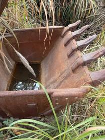 Buy Kobelco SK60 Used Excavator / 4 Used Kobelco SK60 Excavator 2016 Model / 4