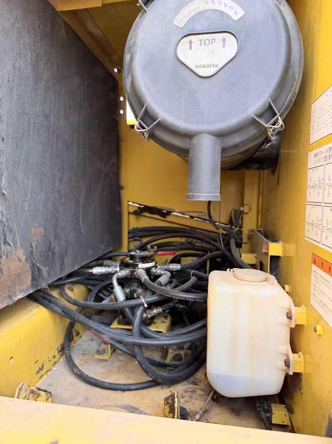 Buy Komatsu PC200-8N1 Used Excavator / 7 Used Komatsu PC200-8N1 Excavator 2016 Model / 7