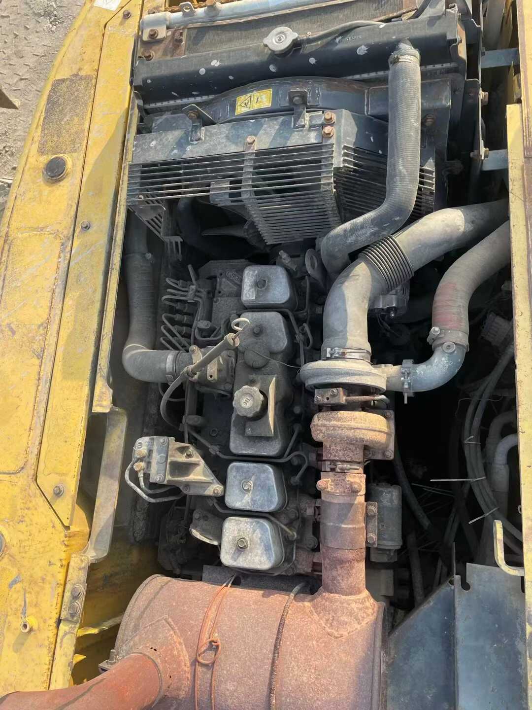 Buy Komatsu PC200 Used Excavator / 4 Used Komatsu PC200 Excavator 2016 Model / 4