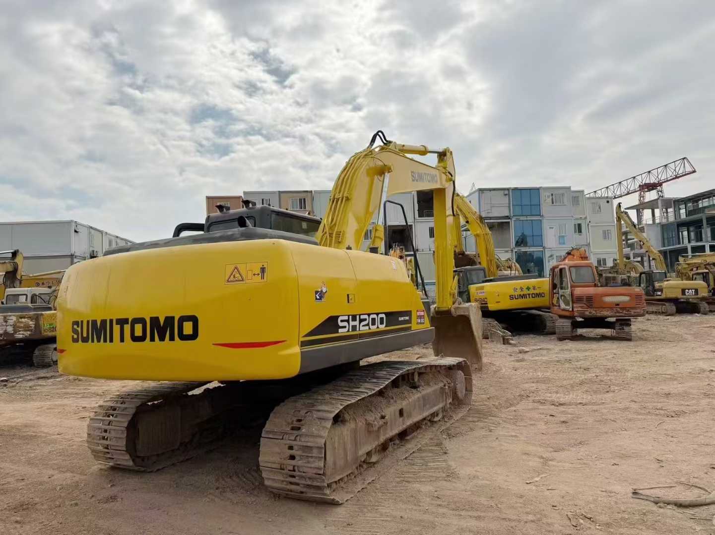 Used Sumitomo SH200A5 Excavator 2016 Model / 9