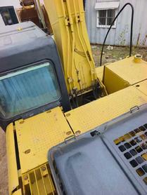 Buy Caterpillar 320D Used Excavator / 8 Used Caterpillar 320D Excavator 2011 Model / 8