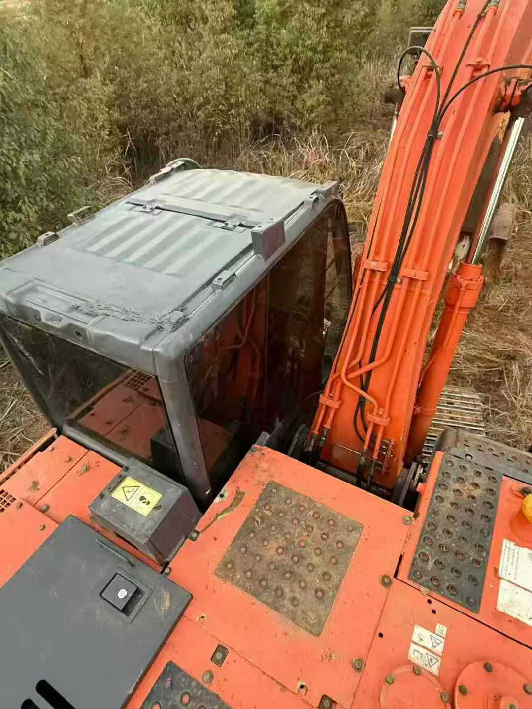 Used Hitachi ZX130-5A Excavator 2019 Model / 9