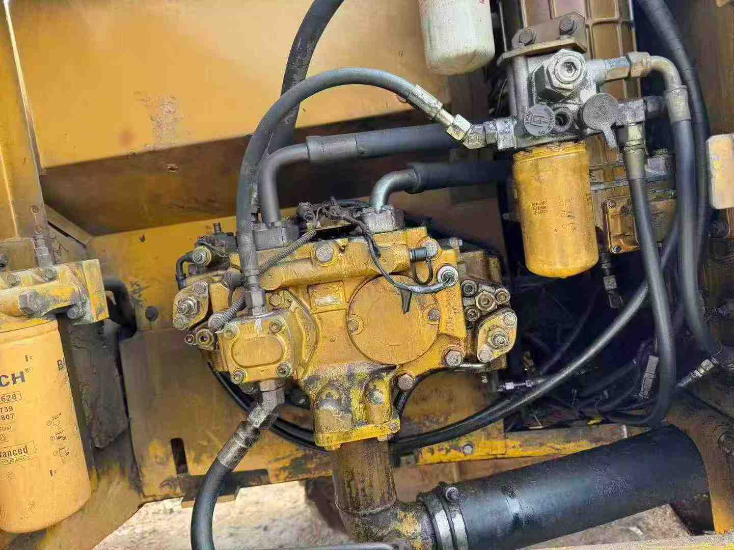 Buy Caterpillar CT20 Used Excavator / 1