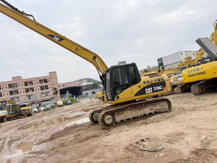 Buy Caterpillar CT16 Used Excavator / 1