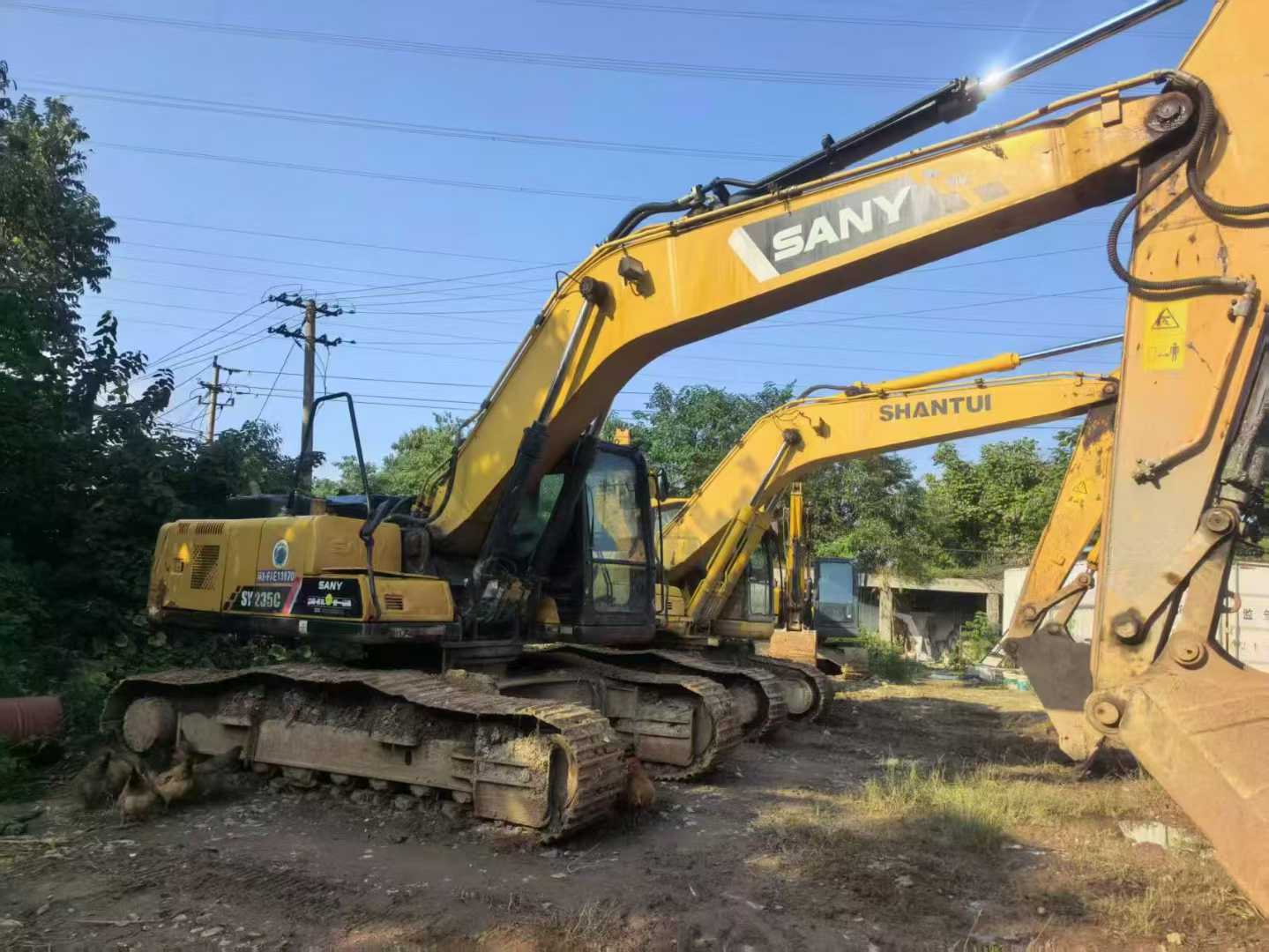 Buy Sany SY215W Used Excavator / 1