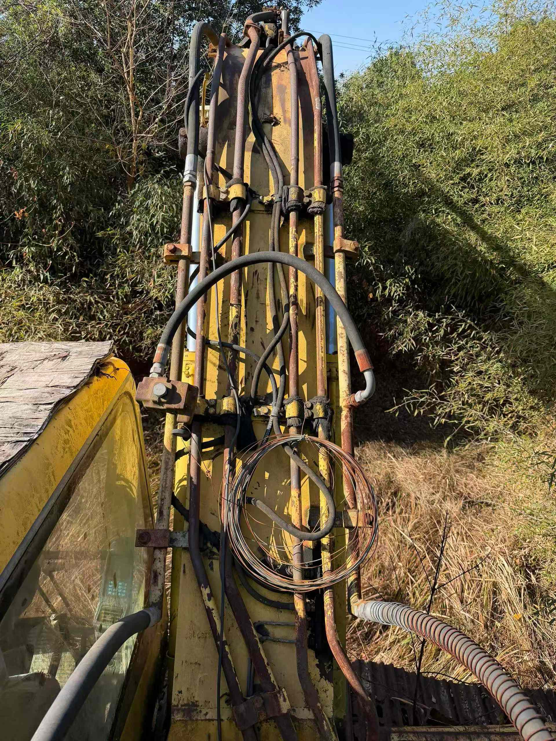 Buy Komatsu PC200 Used Excavator / 4 Used Komatsu PC200 Excavator 2016 Model / 4