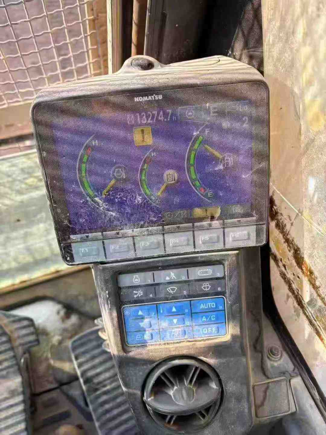 Buy Komatsu PC60 Used Excavator / 5 Used Komatsu PC60 Excavator 2019 Model / 5