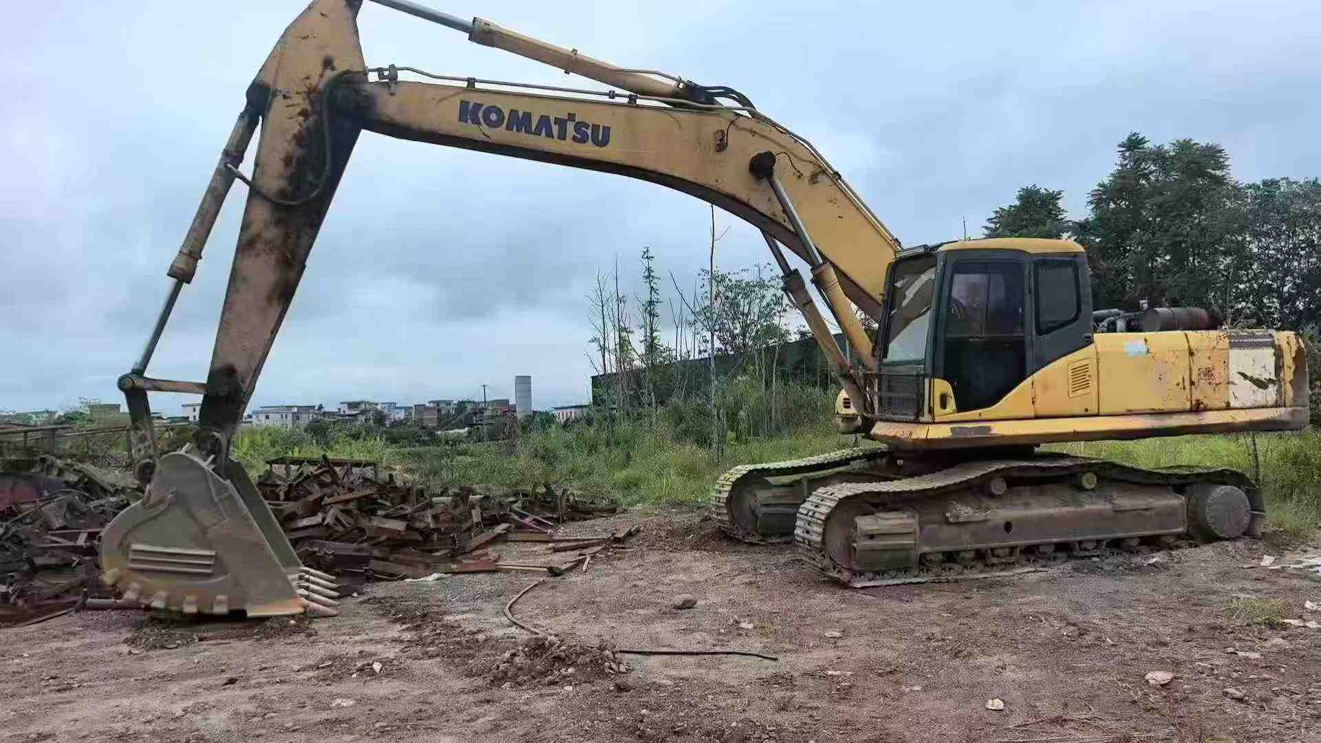 Used Komatsu PC60 Excavator 2016 Model / 2