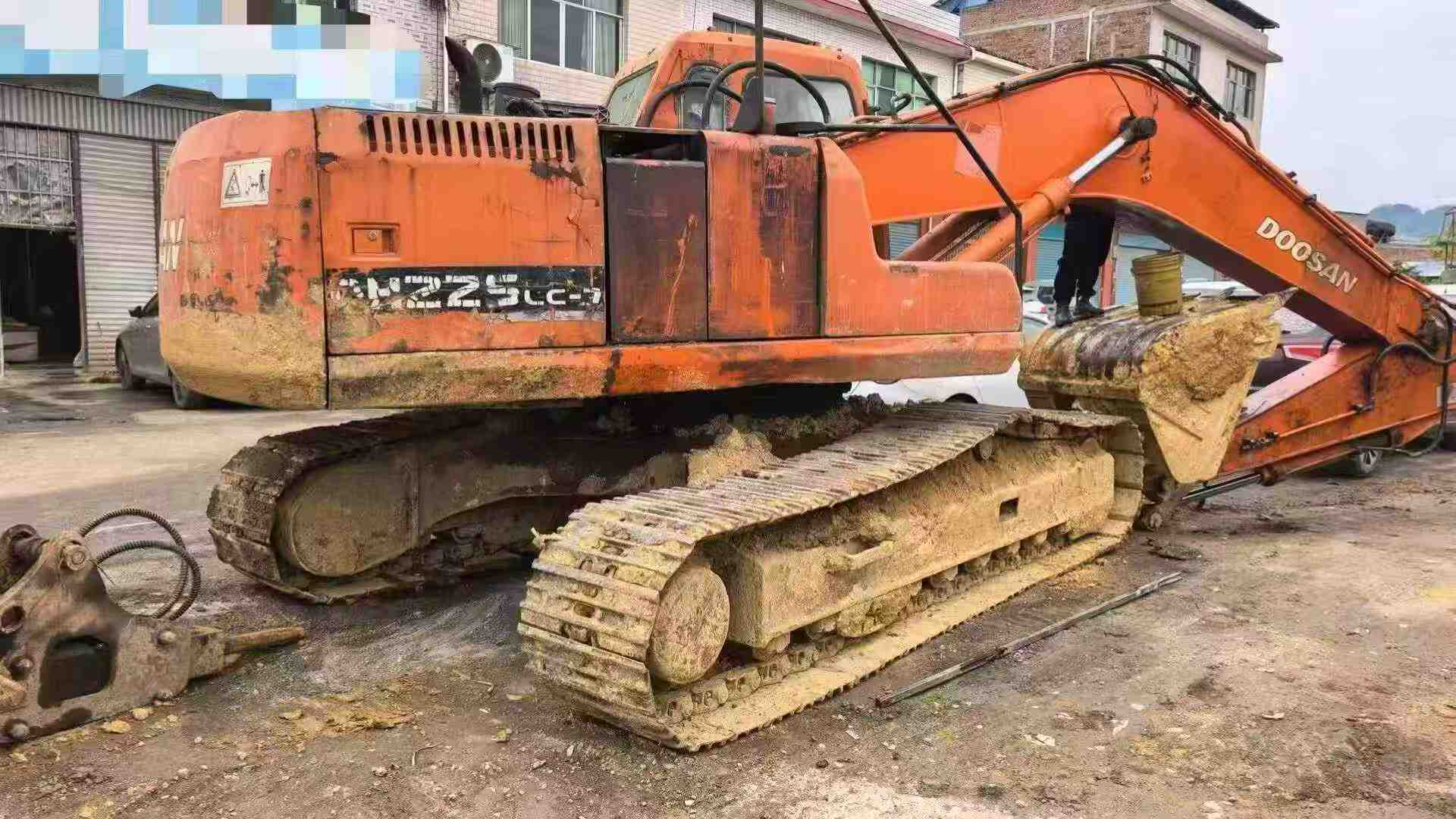 Buy Doosan DH220 Used Excavator / 5 Used Doosan DH220 Excavator 2016 Model / 5