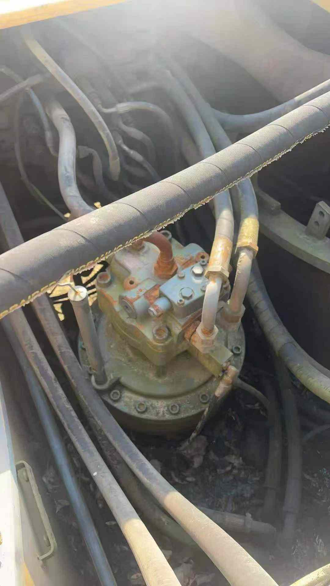 Buy Volvo EC240 Used Excavator / 8 Used Volvo EC240 Excavator 2016 Model / 8