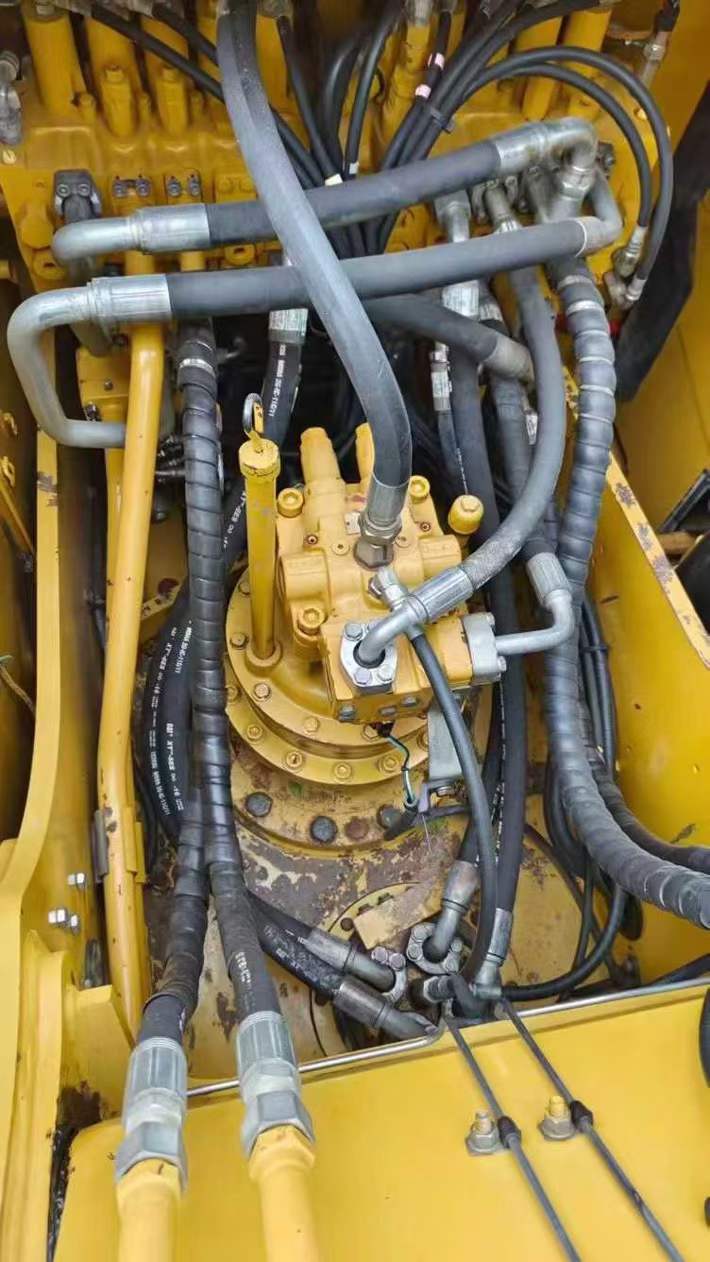 Buy Caterpillar 323D2L Used Excavator / 2 Used Caterpillar 323D2L Excavator 2017 Model / 2